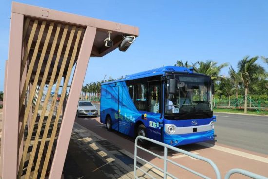 海南首个开放道路自动驾驶公交车在海口成功试运行 - 第1张