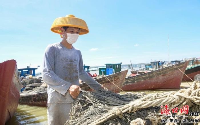 海口:安全出海蓄势足 期待归航鱼满仓 - 第1张 - 自贸港在线 海口:安全出海蓄势足 期待归航鱼满仓 - 第1张